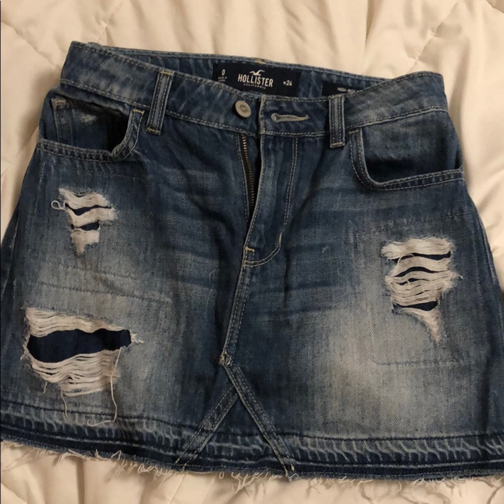 Holistic jean skirt brand new